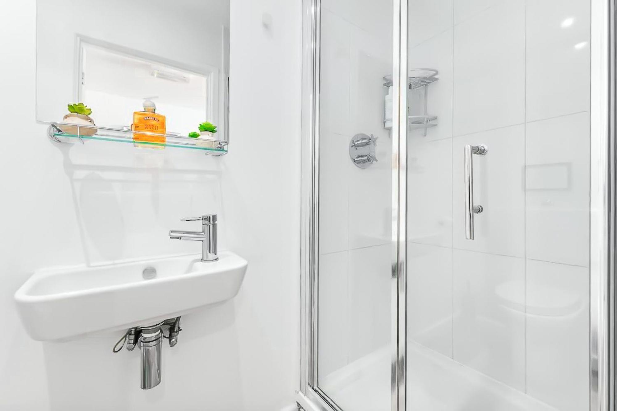 Piccadilly, Soho 1 Bedroom Sleep 6 Vr1 런던 외부 사진